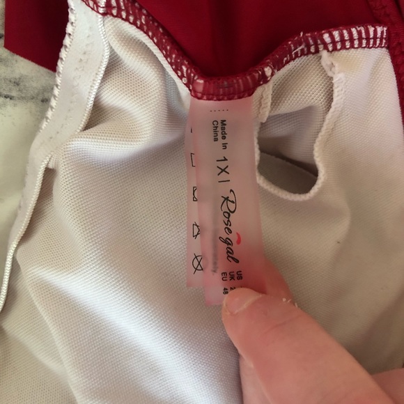 Rose’ gal flowy swim top - Picture 4 of 6